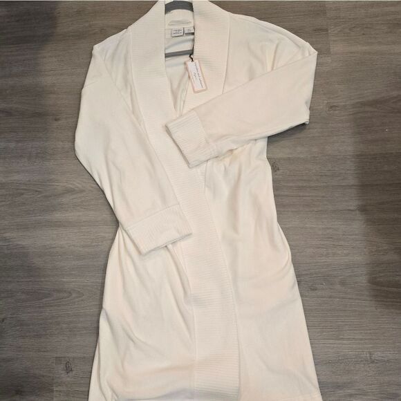 Cupcakes and Cashmere Cozy Shawl Collared Robe w/Belt- Cream - Picture 6 of 9